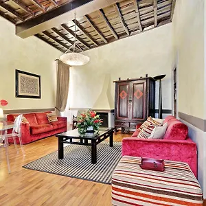 appartamento-vicolo-scanderbeg.it-romehotels.com/